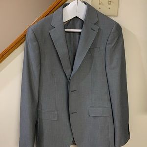 Like New J Ferrar men’s suit 38R jacket 34x30 pant